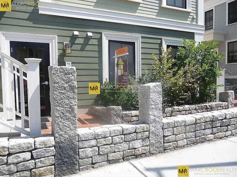 Primary Photo - 190 Prospect St