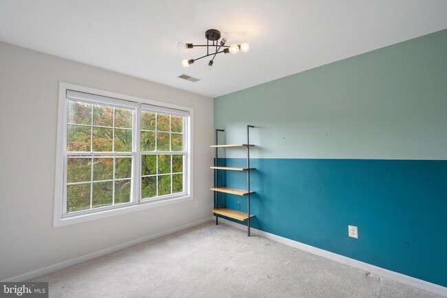 Building Photo - 47118 Garrett Pl