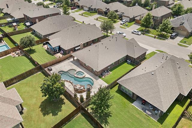 Building Photo - 512 Eastbrook Dr