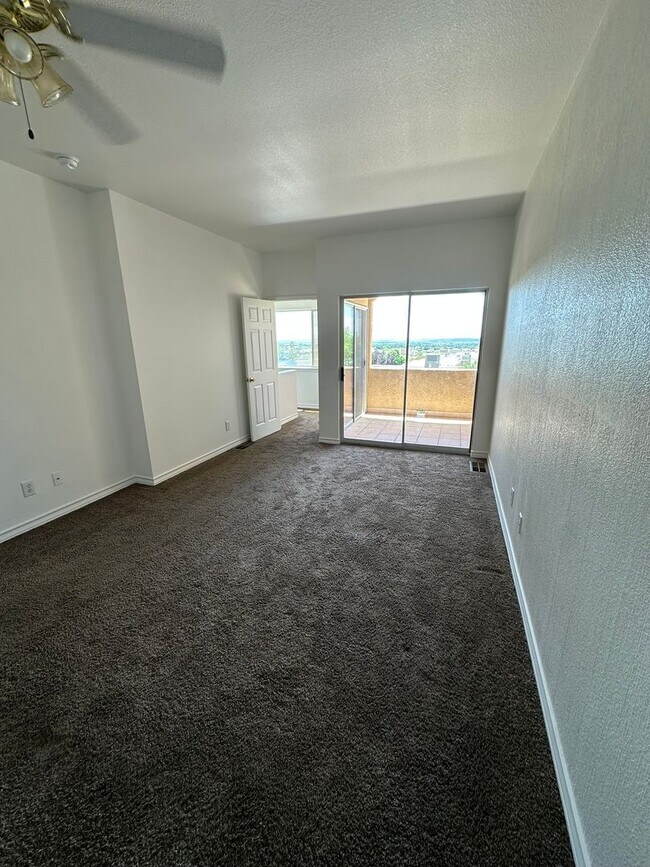 Building Photo - 3503 Northpointe Dr