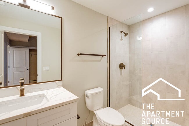 Building Photo - 4409 N Seeley Ave