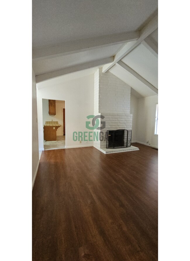 Building Photo - 3509-3511 Dragoo Park Dr.