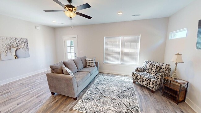 Building Photo - Rutherford Corner Townhomes