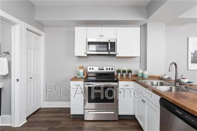 Building Photo - 1026 Orange St