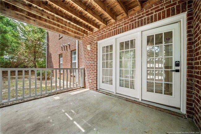 Building Photo - 380 Bubble Creek Ct