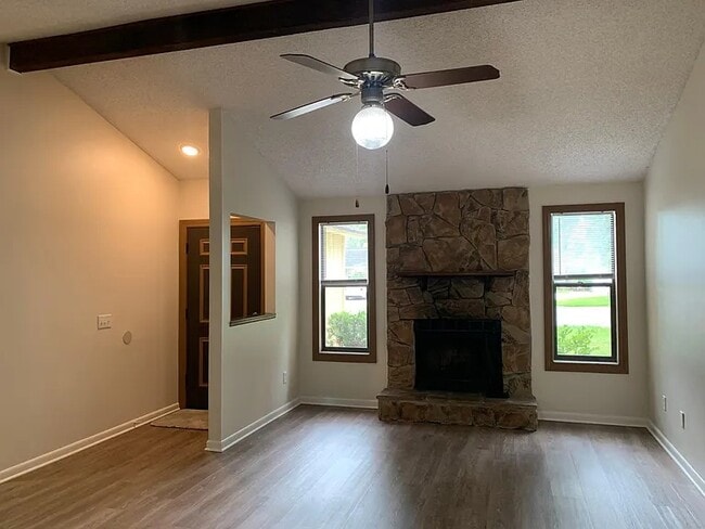 Building Photo - 4631 Hearthstone Ct