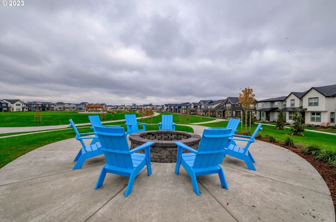 Building Photo - 8206 SE Leafhopper St