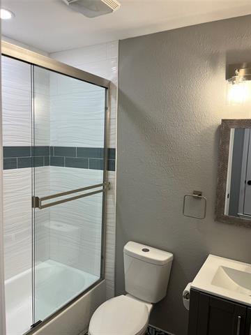 Building Photo - 5241 Fm 2495