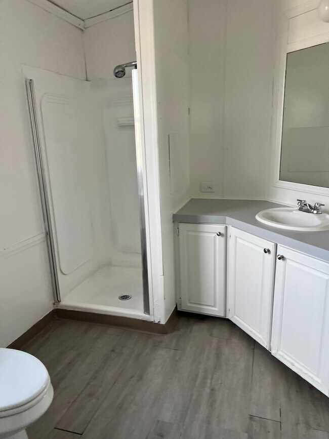 Building Photo - Welcome to the charming Riverdale Farms subdivision in Thornton, CO, where a delightful 3-bedroom...