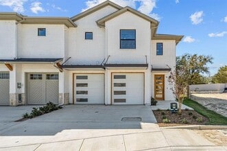 Building Photo - 177 Hulen Cir