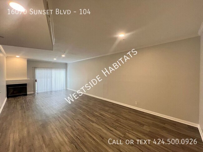 Building Photo - 16070 Sunset Blvd