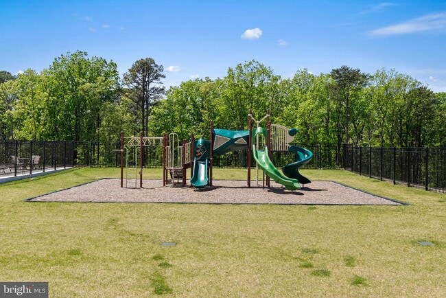 Building Photo - 7903 Tanbridge Ln