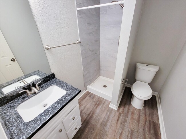 Building Photo - 5242 Keystone St