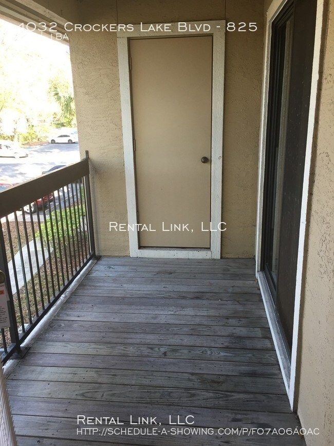 Building Photo - 4032 Crockers Lake Blvd