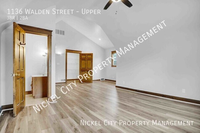 Building Photo - 1136 Walden Ave