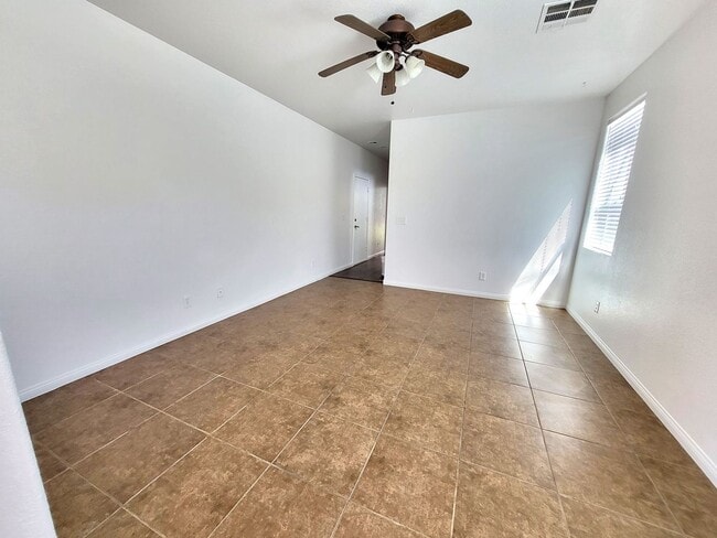 Building Photo - 9322 Quiet Mist Ct
