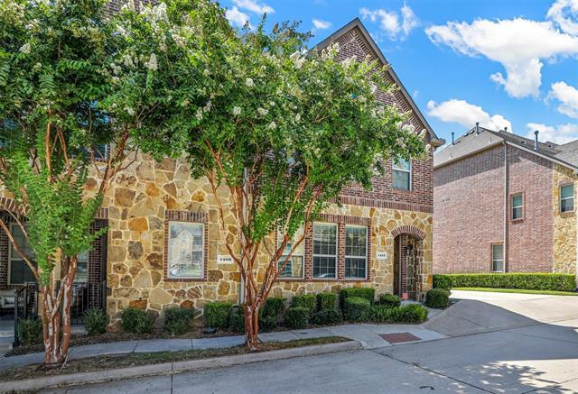 Building Photo - 4413 Riverview Dr