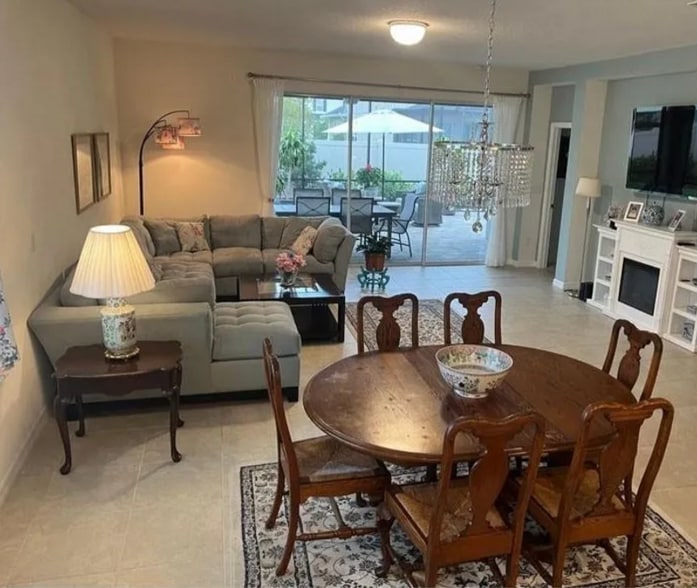 Building Photo - 10429 MacFarlane Pl