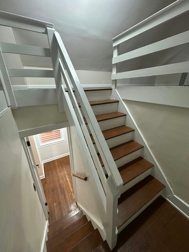 Building Photo - 1753 Courtland Ave