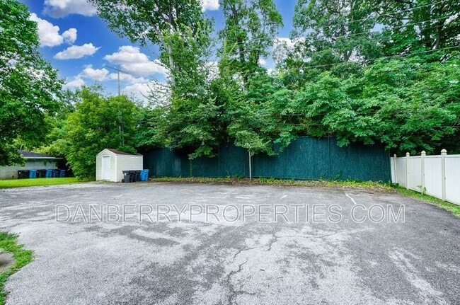 Building Photo - 4211 S Terrace View St