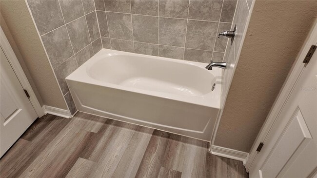 Building Photo - 445 Silverbell Trl