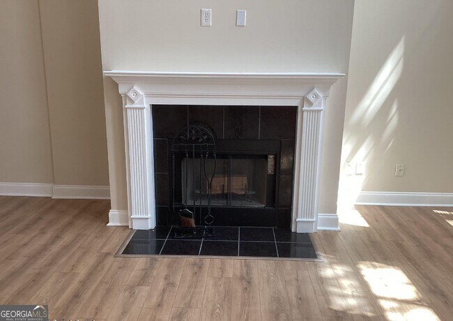 Building Photo - 5235 Cactus Cove Ln