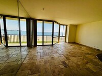 Building Photo - Oceanview 1 Bedroom with Beach Access for ...