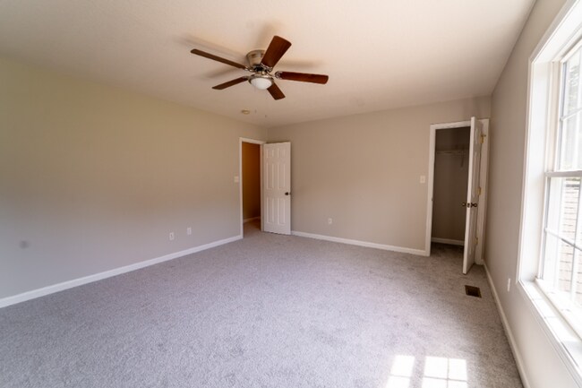 Building Photo - 97 Taylor Rae