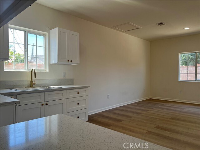 Building Photo - 15128 Septo St