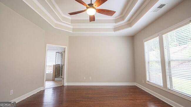 Building Photo - 3731 Ivy Lawn Dr NE