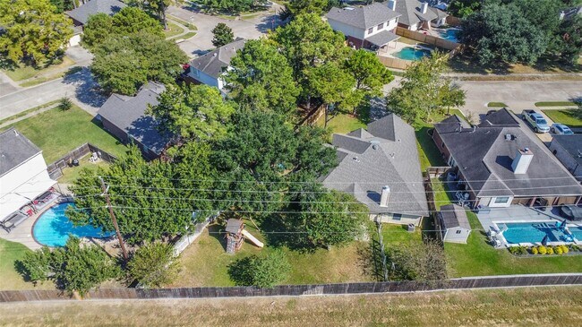 Building Photo - 15027 Winding Black Cherry Ln