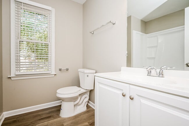 Building Photo - 3091 Ashbury Ln