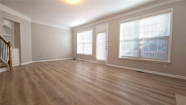 Building Photo - 6099 Prestwood Dr