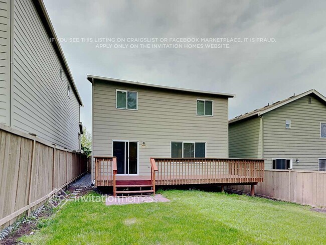 Building Photo - 2014 201st St E