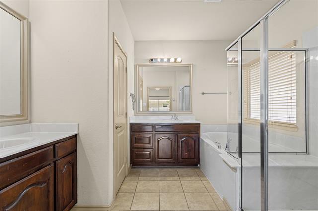Building Photo - 5049 Cassidy Ln