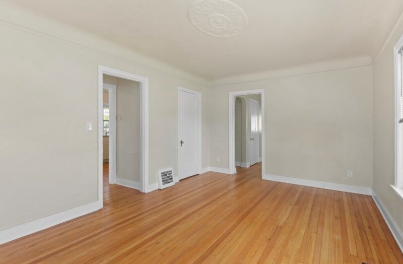 Building Photo - 3460 Haverhill St