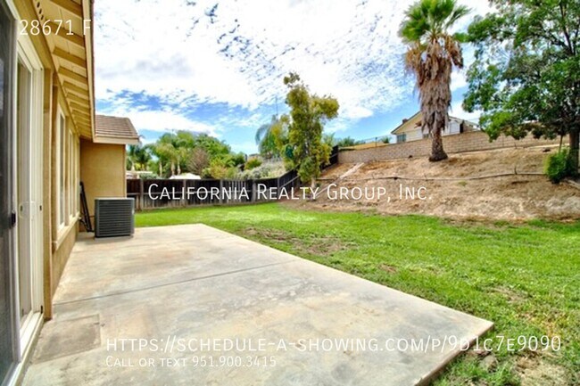 Building Photo - 28671 Fern Glen Cir