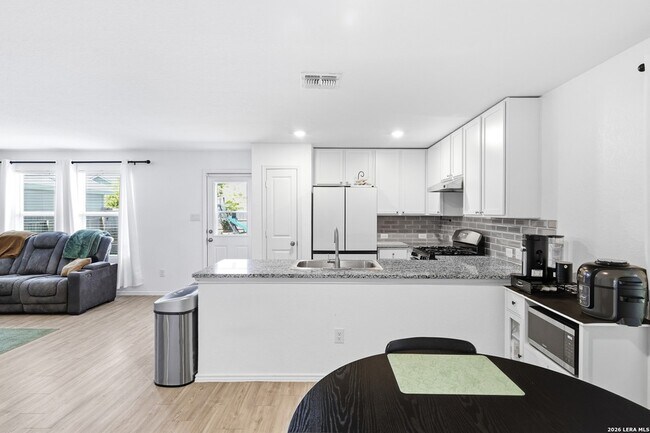 Building Photo - 5443 Calton Bnd
