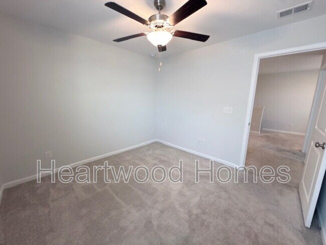 Building Photo - 406 Eclipse Ln