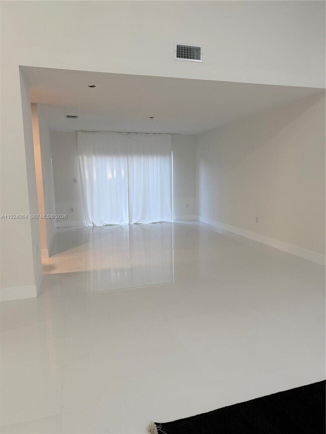 Building Photo - 16358 SW 82nd Terrace