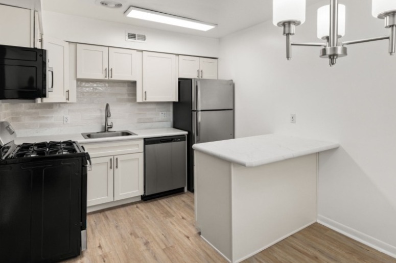 Prestige Kitchen Style- Shown here in a 1-bedroom floor plan - Gateway Apartments