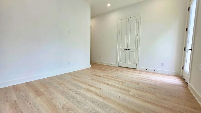 Building Photo - 6528 Weston St