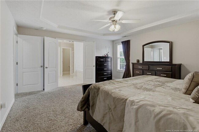 Building Photo - 420 Thorncliff Dr