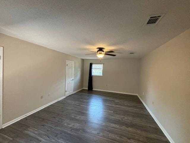 Building Photo - 6 Pinehurst Dr