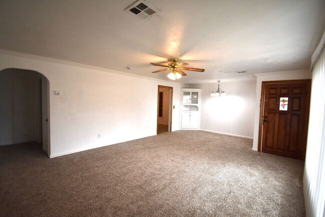 Building Photo - Huge Two Story Home