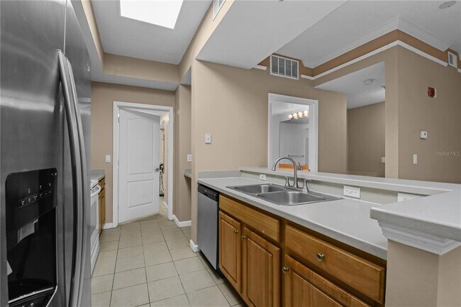 Building Photo - 12030 Villanova Dr