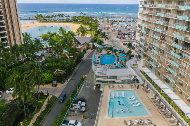 Building Photo - 1777 Ala Moana Blvd