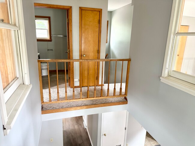 Building Photo - 2505 Dahle St