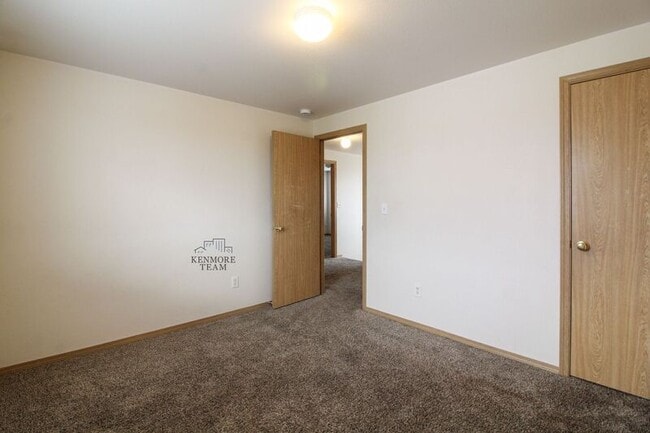 Building Photo - 4613 Moline Ln