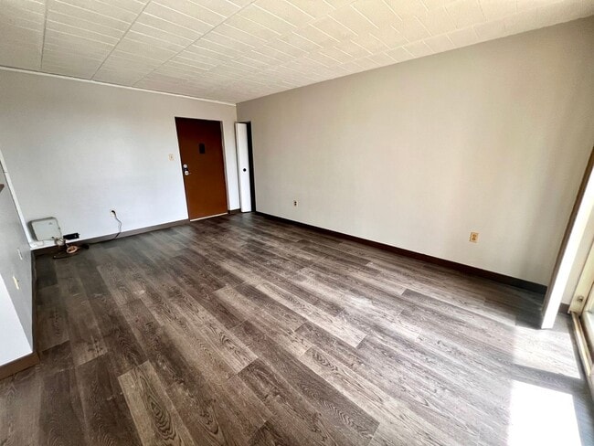 Building Photo - 1 Bed 1 Bath- Moon Township PA